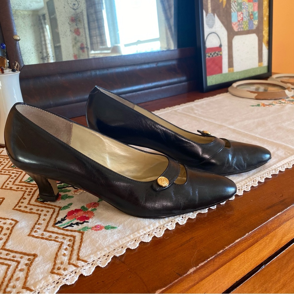 Liz Claiborne Black Leather Upper Heels with Gold Snap Detail